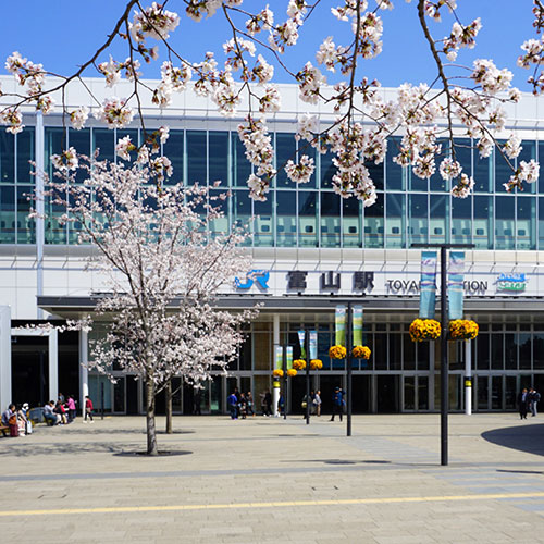 富山市の風景