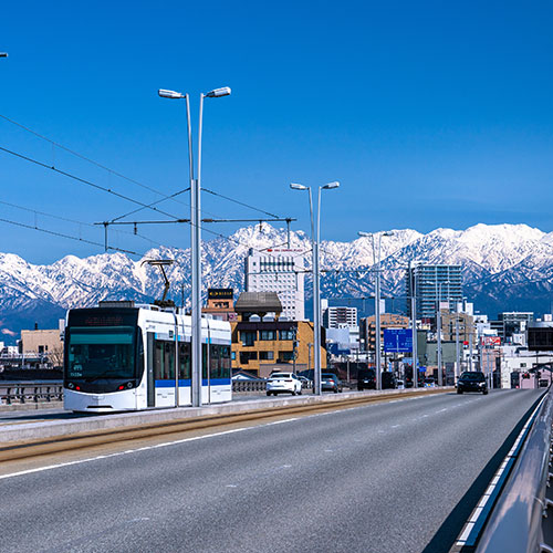 富山市内
